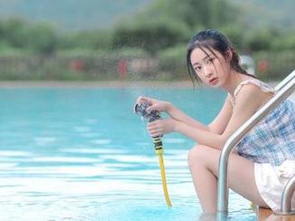 在17吃瓜网翻到的这个视频，不小心点开了不该看的……