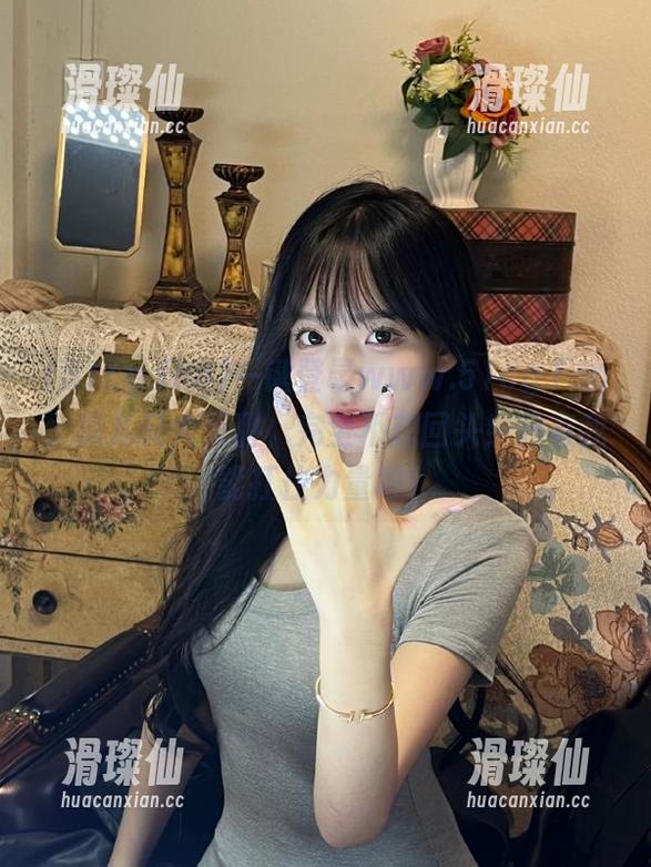 一键登录www.51cg.fun，瓜儿又大又甜，完全不想回头！只有我能扛住力量吧！-滑璨仙
