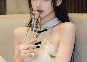 链接一刷，51吃瓜网随时下载，瓜果飘香不等人！
