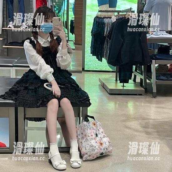 保持好奇心,赶紧下载51吃瓜网app,瓜圈新动态等着你!-滑璨仙 保持好奇心,赶紧下载51吃瓜网app,瓜圈新动态等着你!-滑璨仙