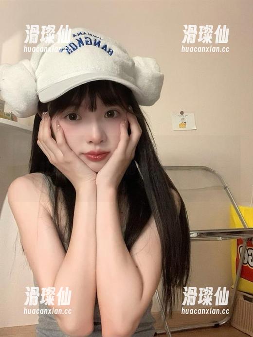 跟朋友聊八卦，啧啧啧，没听够？赶紧发个链接让他也去51吃瓜网看看！-滑璨仙