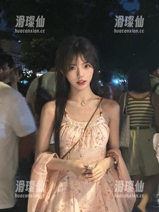 更新不止，718娱乐又放大招，快来看看最近的瓜一线天！-滑璨仙