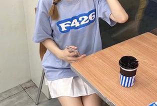 吊打在线八卦王？万里长征篇黑料正能量886su的“战斗力”居然是超乎寻常的！我心情瞬间变得美好。