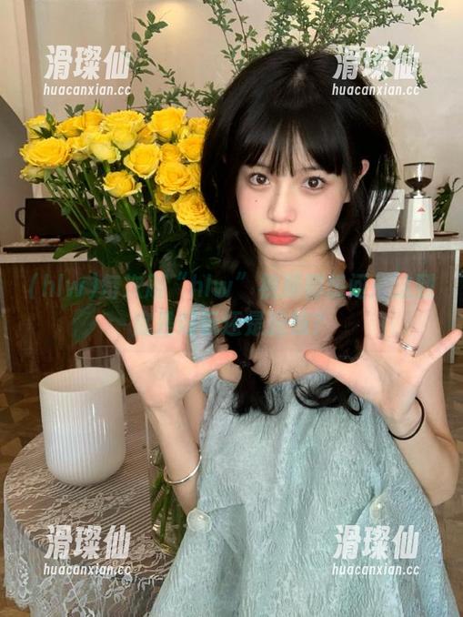 每次刷“hlw”视频都想问:这到底是好玩还是脑残?-滑璨仙 每次刷“hlw”视频都想问:这到底是好玩还是脑残?-滑璨仙