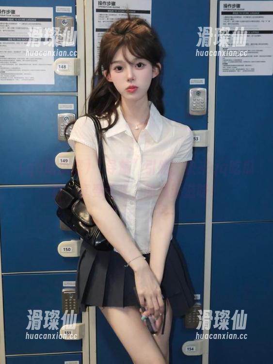 “导航”引路，快来qq吃瓜群，享受舌尖上的八卦滋味！-滑璨仙