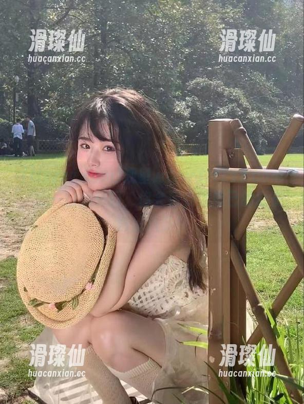 观望www.tttzzz.com,瓜一口接一口,你会感受到自己的肚子也是八卦!-滑璨仙 观望www.tttzzz.com,瓜一口接一口,你会感受到自己的肚子也是八卦!-滑璨仙