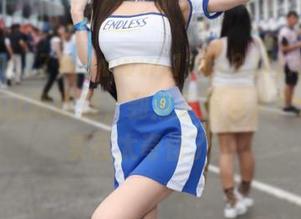 “www.17tk337t.com”网站总让我琢磨，到底是我看人广还是人实在太奇怪了？