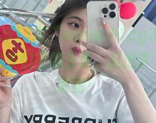 当“www.51cg3.com”与你的好友们互相分享，瓜田李下掀起的波澜！