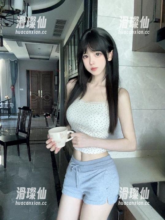 “www.吃瓜网.cc”——看瓜的同时数我的零食好像变多了的网站！-滑璨仙