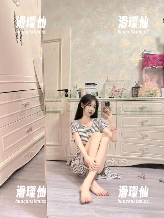 只想说,今天的瓜越来越香,永不迷路是五一吃瓜网的不成文规则嘛。-滑璨仙 只想说,今天的瓜越来越香,永不迷路是五一吃瓜网的不成文规则嘛。-滑璨仙