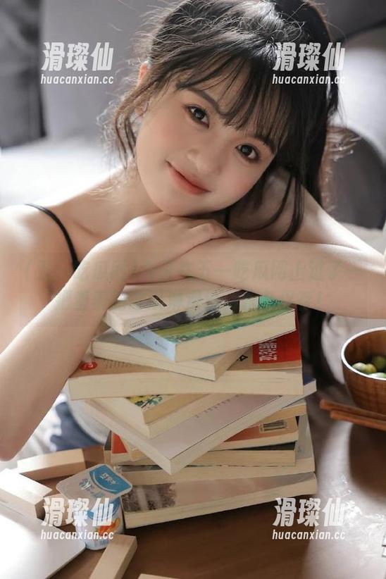 今天在五一吃瓜网上过了一把羞羞的冰淇淋滑道,永久保存!-滑璨仙 今天在五一吃瓜网上过了一把羞羞的冰淇淋滑道,永久保存!-滑璨仙