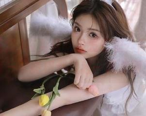 在免费吃瓜发布里，网红们的每一次亮相都掀起一阵波澜！