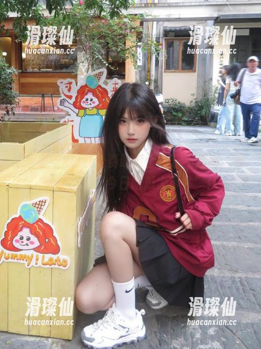 在免费吃瓜上，永不迷路，看网红们的“今日吃瓜大事件”！-滑璨仙