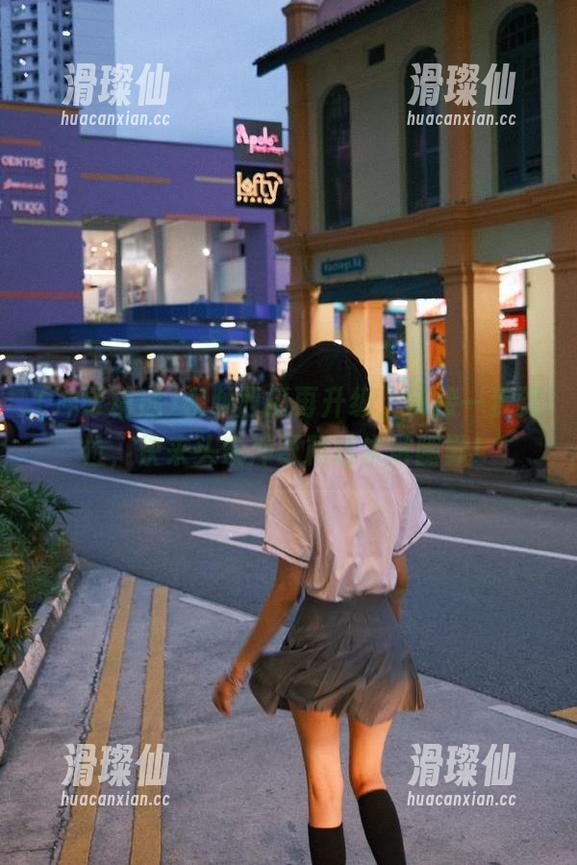 视频西瓜再升级,链接一步到位,快来头条冲哥精选求解幽默!-滑璨仙 视频西瓜再升级,链接一步到位,快来头条冲哥精选求解幽默!-滑璨仙