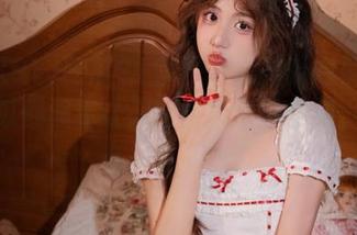 吃瓜91官网里的黑暗内幕：每一颗瓜都藏着让人匪夷所思的情愫，真别有一番滋味。