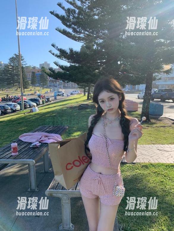 一边观看“吃瓜网”,一边想:我这瓜还能吃多久啊?-滑璨仙 一边观看“吃瓜网”,一边想:我这瓜还能吃多久啊?-滑璨仙