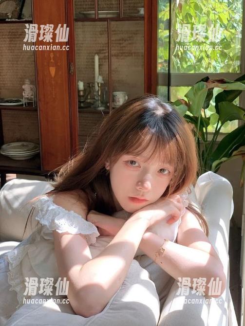 吃瓜论坛：随便点开个入口，刚开始觉得无聊，结果脑洞大开！-滑璨仙