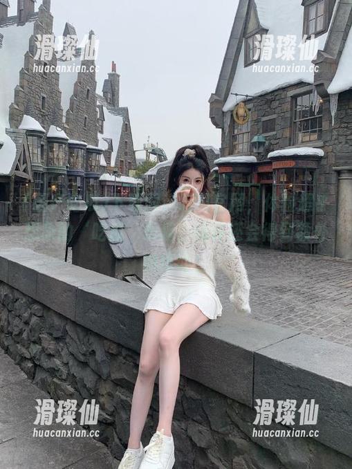 下载国产吃瓜官网，体验超乎想象的‘吃瓜’乐趣，或许还会得到额外的惊吓！-滑璨仙