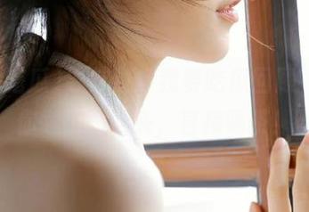 导航到‘我要吃瓜回顾’，带你懒得再回头，直接喝茶！