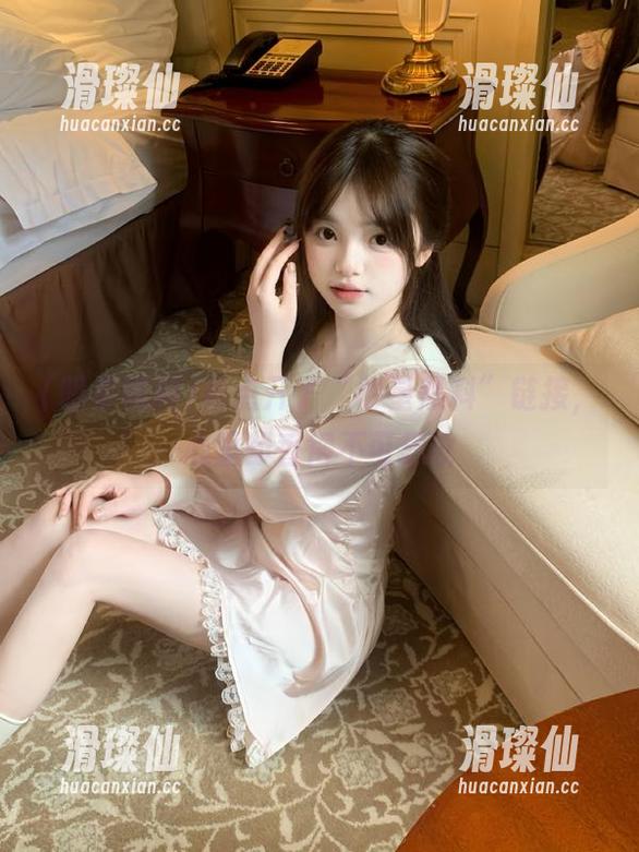 我点开了“明星黑料”链接，心里却香得不可思议-滑璨仙