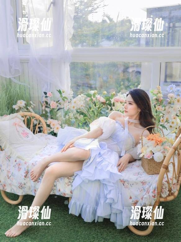 每日黑料51苹果版，今天就像个大杂烩让人欲罢不能，快来感受一下吧！-滑璨仙