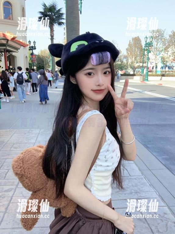 有了网曝吃瓜，一切变得那么简单，下载就能吃到各色花样的瓜！-滑璨仙