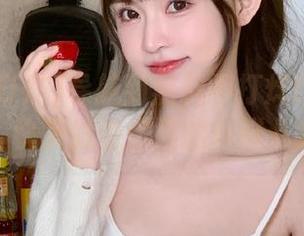 导航到黑料不打烊tttzzz入口，快来偷看这里的新鲜八卦！