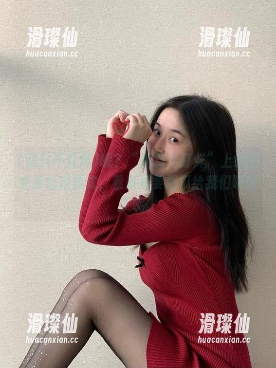 哦？“黑料不打烊”上线全免费吃瓜模式，看来是要把瓜给我们喂饱了呢。-滑璨仙