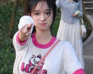 逛“黑料不打烊155fun”，脑袋里的八卦总是永不迷路，滋味儿别提多好了。