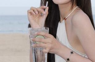 真的，黑料不打烊51，心累，但不止一次把那些奇妙黑历史收藏进心里。
