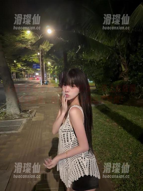 “别踩到瓜皮”-带上在线黑料正能量，回家的路上我也要捡瓜！-滑璨仙