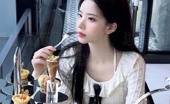 最新黑料社在线，边追八卦边拿零食，完美享受！