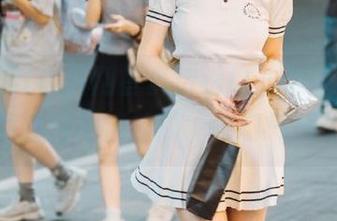 黑料网首页传送门，似乎总能找到令我瞠目结舌的瓜，一口气刷个够！