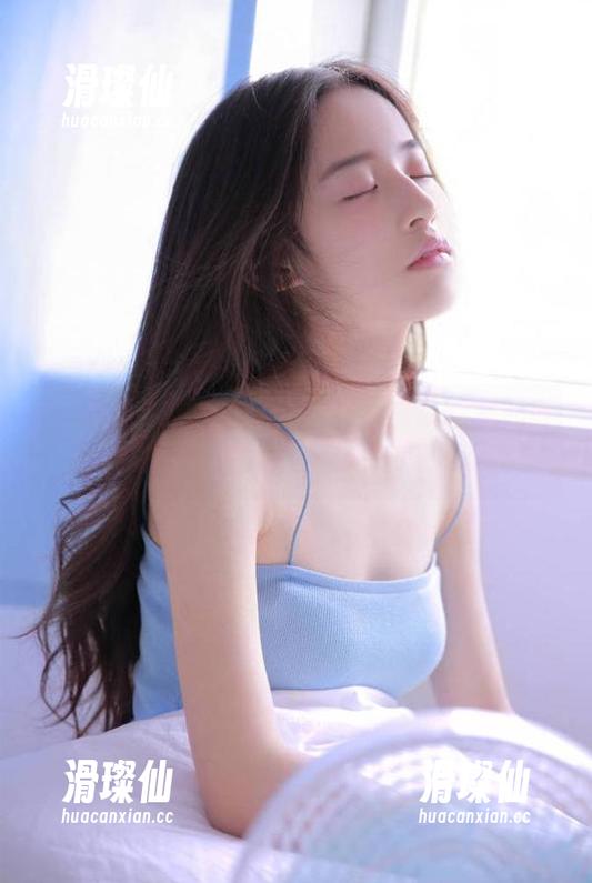 这画面让我观看黑瓜吃料的时候,不由自主地心疼瓜!-滑璨仙 这画面让我观看黑瓜吃料的时候,不由自主地心疼瓜!-滑璨仙